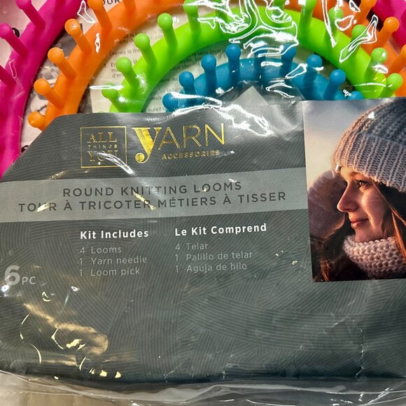 NEW All Things You yarn accessories 4 round knitting looms Yarn Needle Loom Pick - Picture 3 of 4